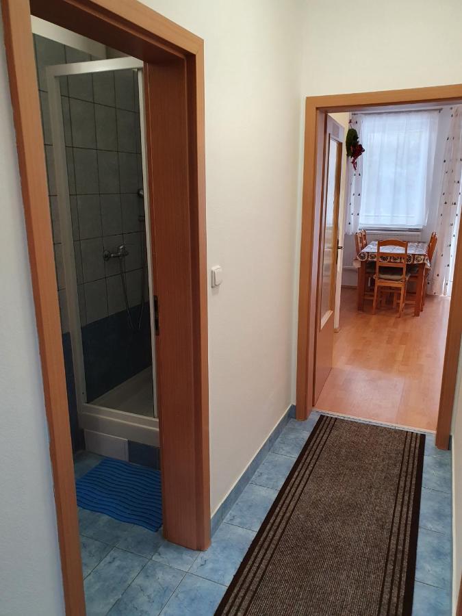 Apartments Michalka - Ap. Dom Skalka โดโนวาลี ภายนอก รูปภาพ