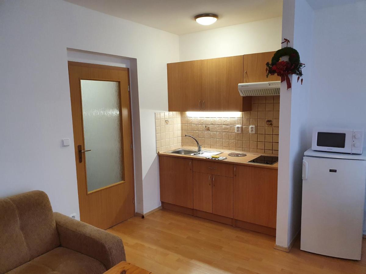 Apartments Michalka - Ap. Dom Skalka โดโนวาลี ภายนอก รูปภาพ