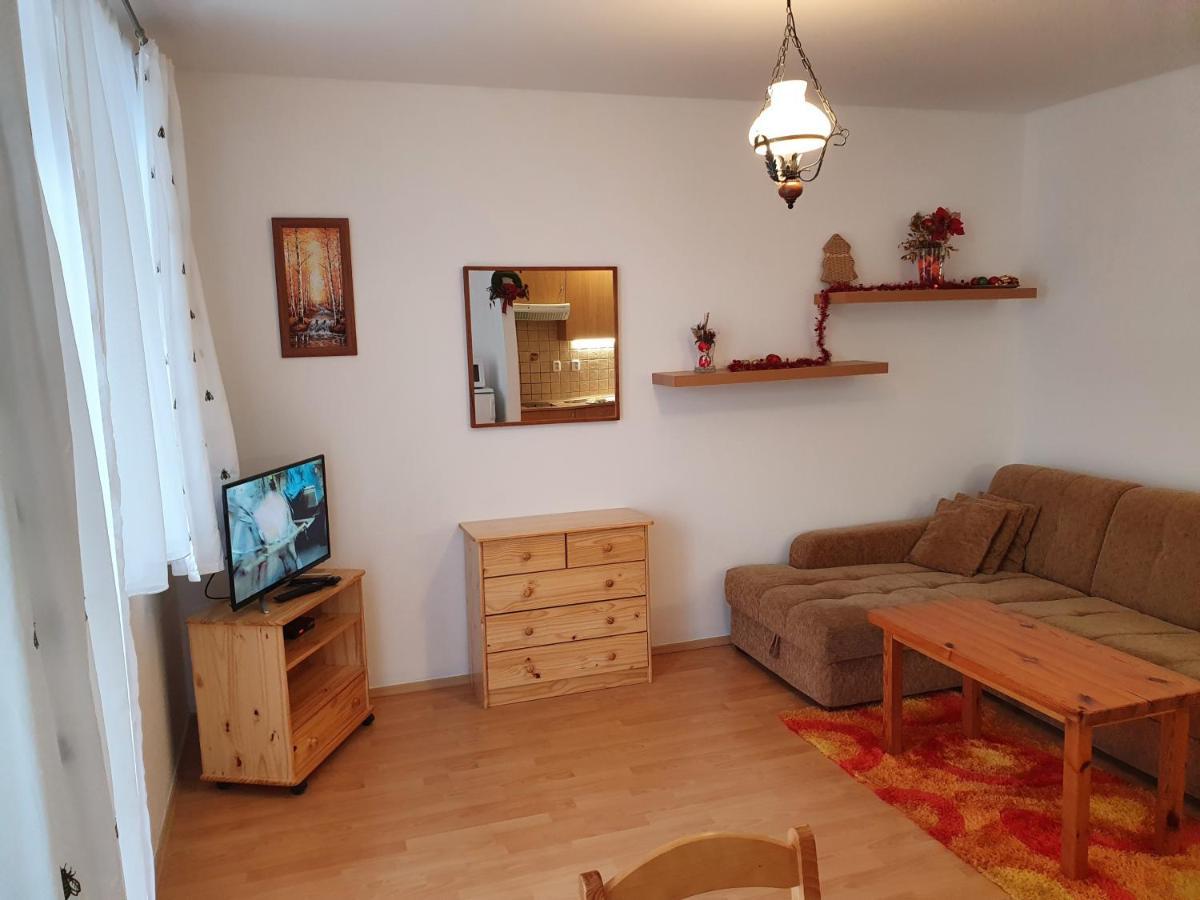 Apartments Michalka - Ap. Dom Skalka โดโนวาลี ภายนอก รูปภาพ