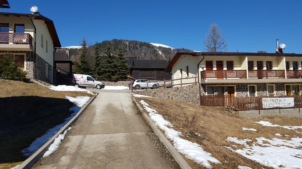 Apartments Michalka - Ap. Dom Skalka โดโนวาลี ภายนอก รูปภาพ