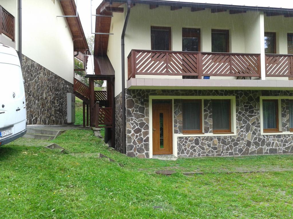 Apartments Michalka - Ap. Dom Skalka โดโนวาลี ภายนอก รูปภาพ