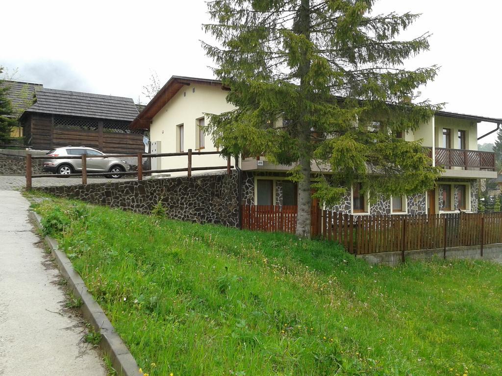 Apartments Michalka - Ap. Dom Skalka โดโนวาลี ภายนอก รูปภาพ