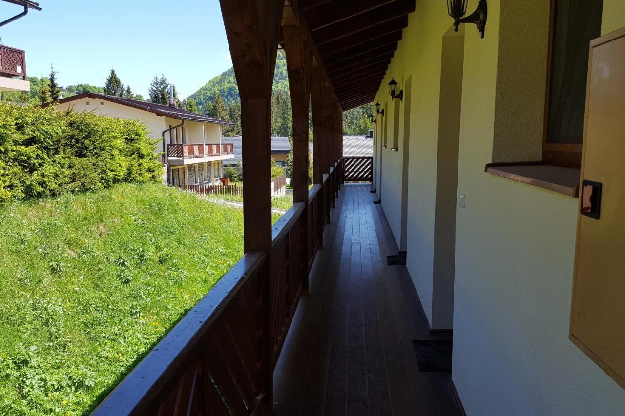 Apartments Michalka - Ap. Dom Skalka โดโนวาลี ภายนอก รูปภาพ