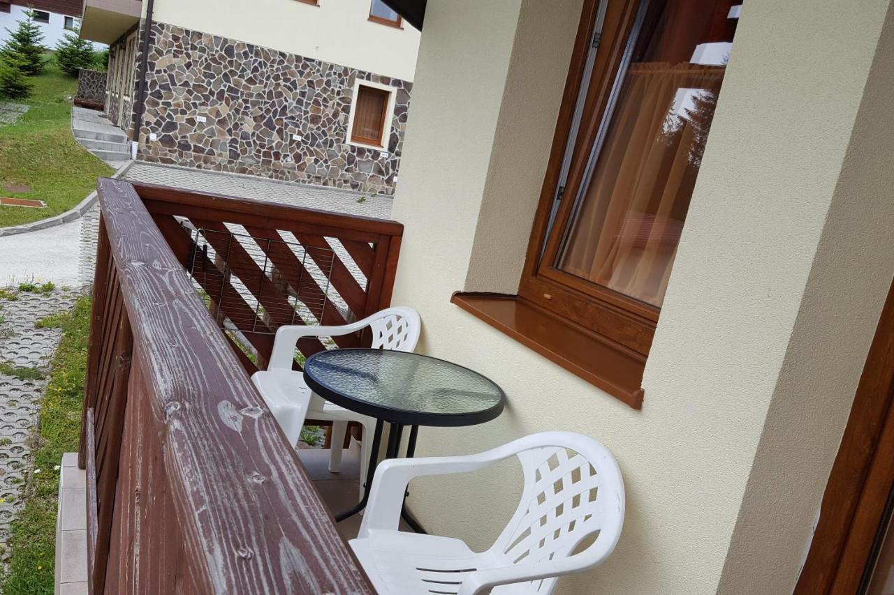 Apartments Michalka - Ap. Dom Skalka โดโนวาลี ภายนอก รูปภาพ